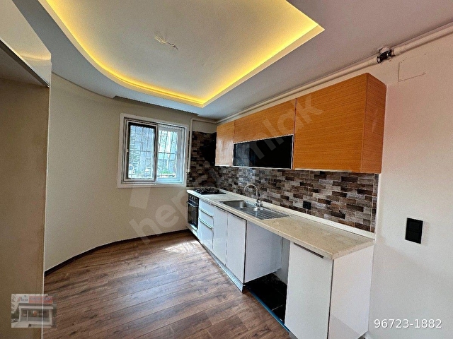 Gürselpaşa 6 Yaşında Site İçi Üç Cepheli SATILIK Lüks 2+1 Daire - Görsel 3