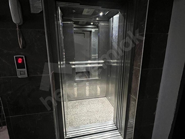 NİRVANA GAYRİMENKULDEN SATILIK 2+1  65 M2 EŞYALI DAİRE - Görsel 3