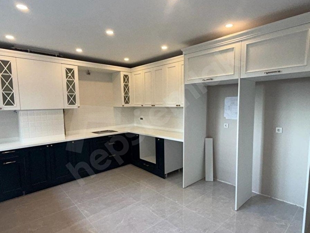SUADİYE YALI PARSELİNDE SIFIR BUTİK BİNADA ARMADADAN 190M²NET - Görsel 8