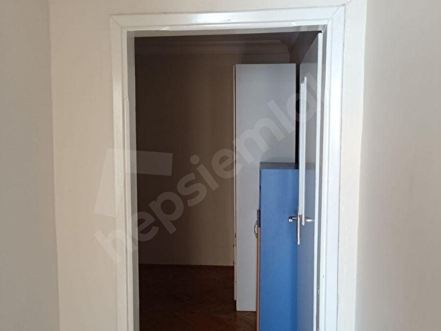 AKARBASI MAHALLESİ SATILIK 3+1 ARA KAT DAIRE - Görsel 29