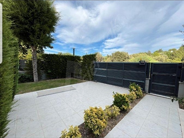FOR SALE & FOR RENTTEN 4+2 PAŞA LİMANINDA 260M2 ARSA İÇİNDE HAVUZLU VİLLA - Görsel 25