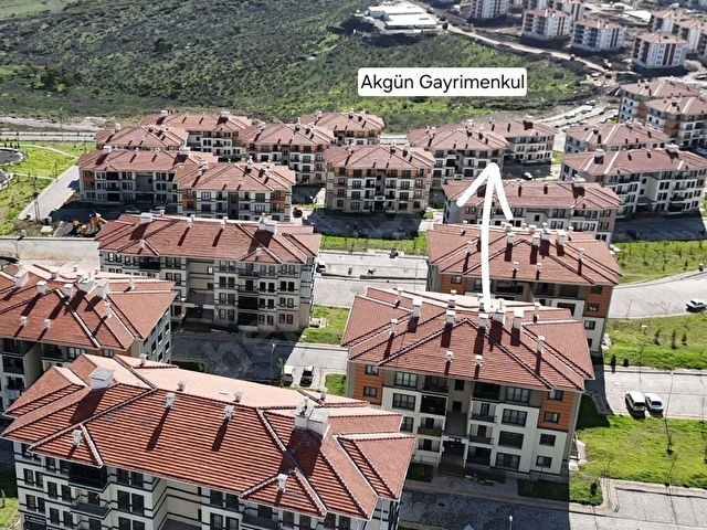 AKGÜNDEN Gop Tokide 3 etapta 2+1 Satılık daire - Görsel 2