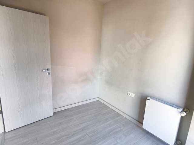 Nef 04 Kağıthanede Kiralık 1+1 Yüksek Kat Köşe Ferah Şık Daire - Görsel 14
