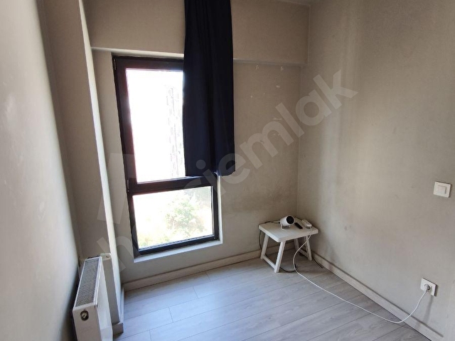 Nef 04 Kağıthanede Kiralık 1+1 Yüksek Kat Köşe Ferah Şık Daire - Görsel 15