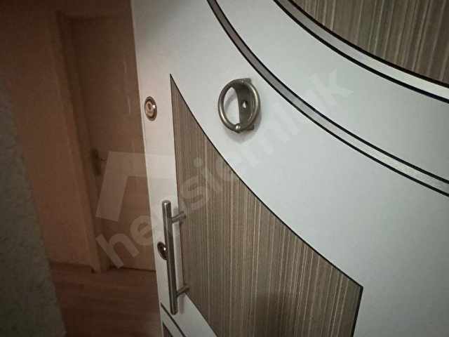 A K MUTLUDAN YENİDOĞAN 4 YOLAĞZINDA ASANSÖRLÜ 2+1 KOMBİLİ DAİRE