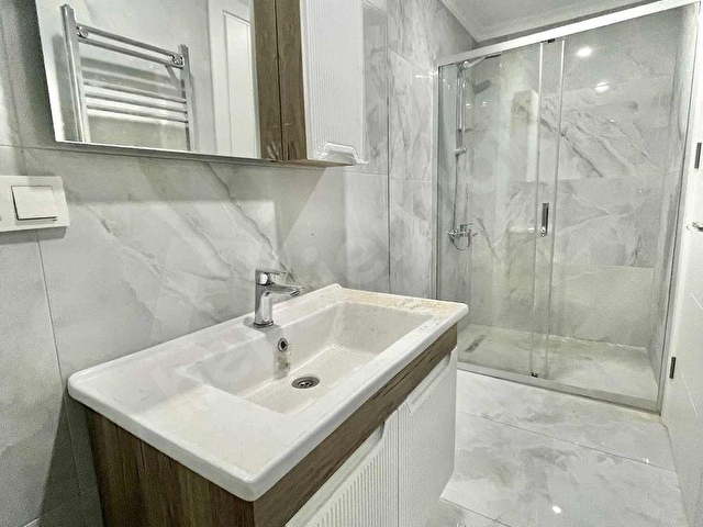 YÜCELENDEN BAHÇELİEVLER ADNAN KAHVECİDE 3+1 FIRSAT DAİRE - Görsel 11