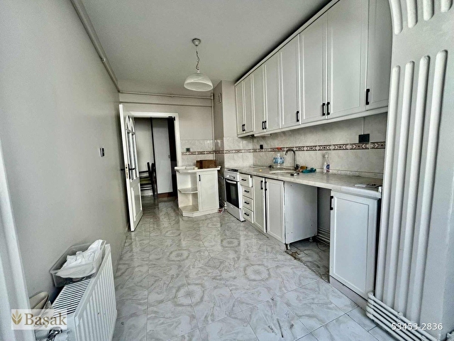 DİKMEN CADDE YAKINI 3+1 KATTA ASANSÖRLÜ DAİRE - Görsel 4
