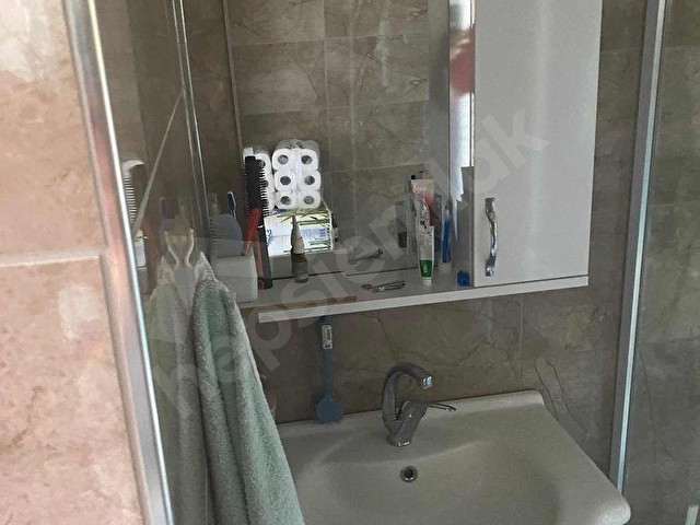 Merkeze Yakın Doğayla İç İçe! 392 m² Arsa İçinde Eşyalı 1+1 - Görsel 5