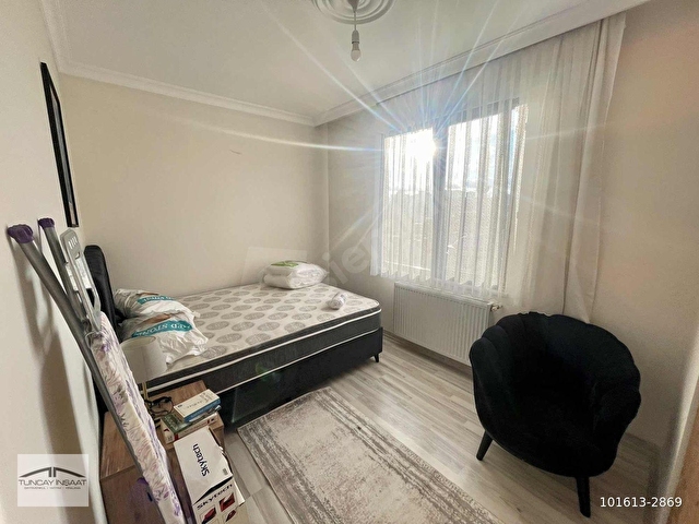 TUNCAYDAN YENİ BİNA AXİS AVM 10 DK FERAH FULL EŞYALI 2+1 DAİRE - Görsel 9