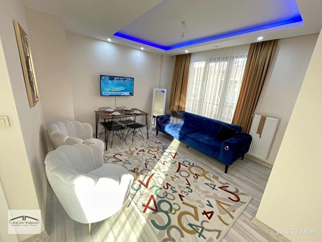 TUNCAYDAN YENİ BİNA AXİS AVM 10 DK FERAH FULL EŞYALI 2+1 DAİRE