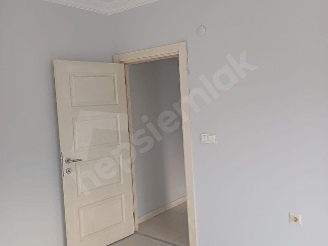 ŞAFAK MAH DE DOĞALGAZLI AYRI MUTFAKLI 2+1 KİRALIK DAİRE - Görsel 14