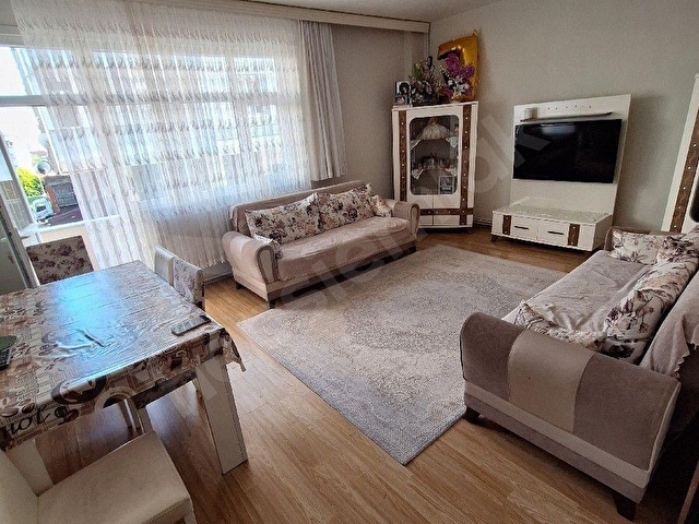 PEDNİK ÇAMÇEŞME MAHALLESİNDE SATILIK 2+1 DAİRE MERKEZDE ARSA PAYI 28m - Görsel 4