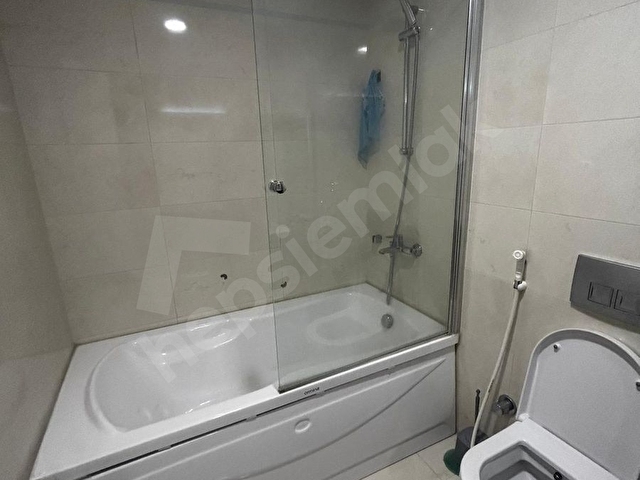 Bahçeşehir Göl Panorama Sitesinde Eşyalı Satılık Daire - Görsel 17