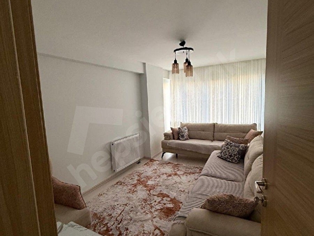 AKÇALARDA GENİŞ 3+1 SATILIK DAİRE - Görsel 3