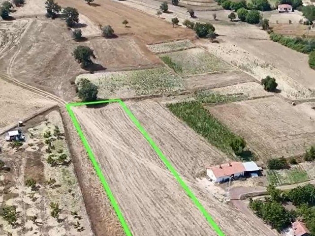 DURSUNBEY HAMZACIKTA SATILIK 1.640 m2 İMARLI ARSA