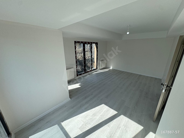 AVCILAR TAHTAKALE MAH. SIFIR OTOPARKLI 3.KAT 2+1 DAİRE - Görsel 11