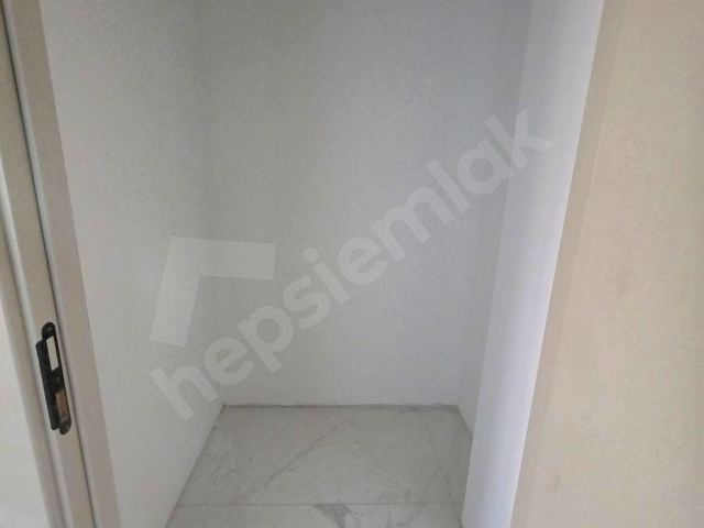 HİLALDEN YENİ BİNADA EBEVEYNLİ,KİLERLİ AÇIK CEPHELİ 3+1 DAİRE - Görsel 23