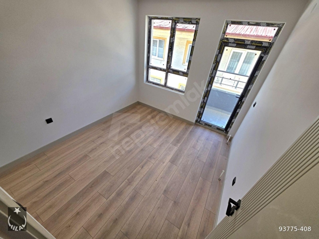 HİLALDEN YENİ BİNADA EBEVEYNLİ,KİLERLİ AÇIK CEPHELİ 3+1 DAİRE - Görsel 6