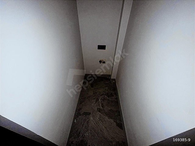 Yeni MESKENDEN SATILIK 3.5+1 NİTELİKLİ TERASLI DAIRE - Görsel 16