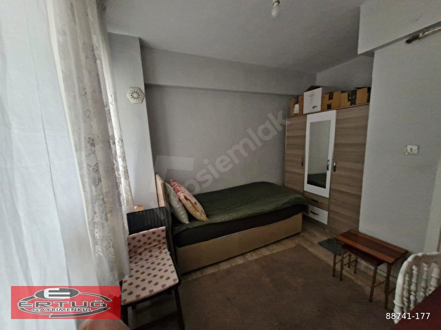 KIREMITCI MAHALLESİNDE 130m² 3+1 SATILIK ARA KAT DAIRE - Görsel 4