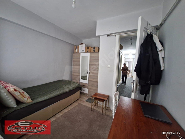 KIREMITCI MAHALLESİNDE 130m² 3+1 SATILIK ARA KAT DAIRE - Görsel 9