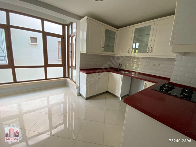 KUTTAŞTAN 7.CADDE YAKINI KATTA 4+1 İÇİ BAKIMLI KİRALIK DAİRE