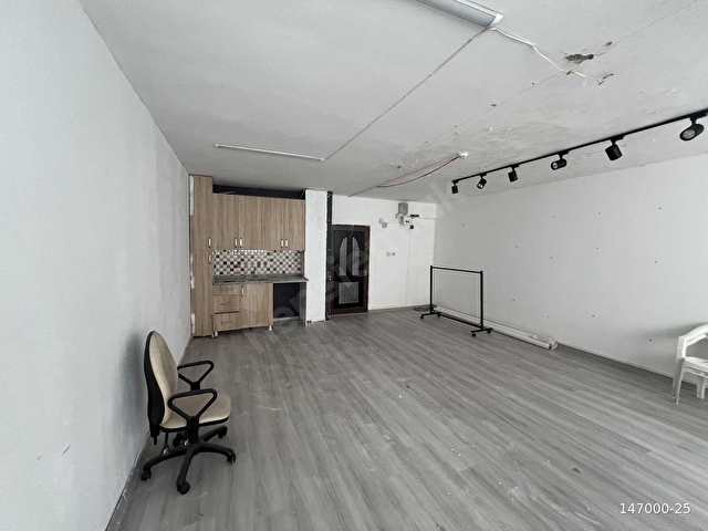 GÜNGÖREN MERKEZ MAH. BULUT SİTESİ 40_M2 OFİS ASANSÖRLÜ - Görsel 14