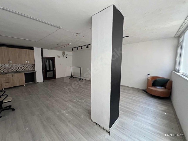 GÜNGÖREN MERKEZ MAH. BULUT SİTESİ 40_M2 OFİS ASANSÖRLÜ - Görsel 15