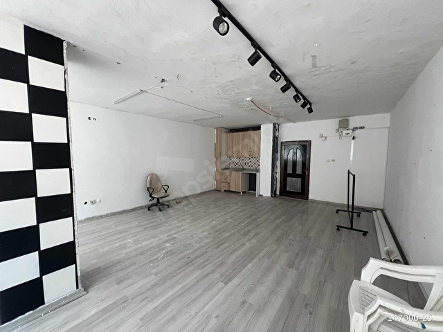 GÜNGÖREN MERKEZ MAH. BULUT SİTESİ 40_M2 OFİS ASANSÖRLÜ - Görsel 17