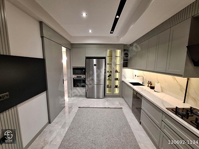 GÜLEMDEN ŞEMİKLERDE ULTRA GENİŞ HAVUZLU ÖNÜ AÇIK LÜKS DAİRE - Görsel 6