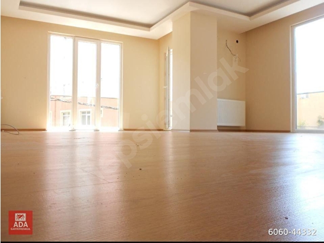 ▃۩ADAdan۩▃GİRNE MAHALLESİNDE▃7/24 GÜVENLİKLİ SİTEDE ▃ARA KATTA AYRI MUTFAKLI▃BALKON KULLANIMLI 2+1▃ - Görsel 6