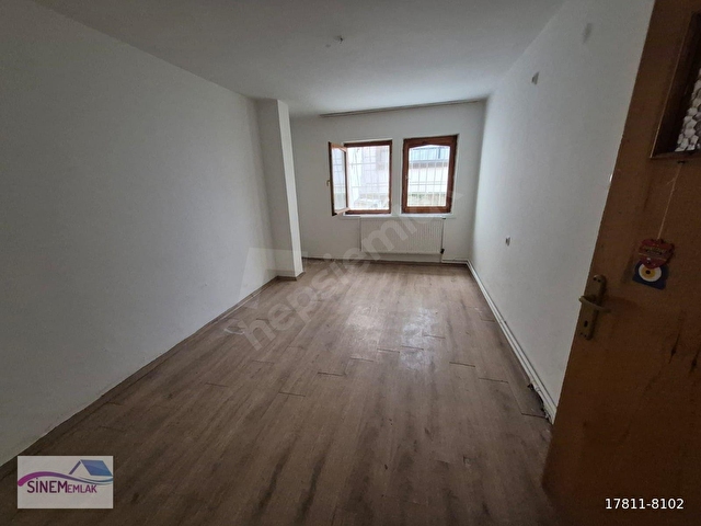 AŞAĞI ÖVEÇLERDE SİNEM EMLAKTAN BAHÇE KATI KİRALIK 3+1 DAİRE - Görsel 12
