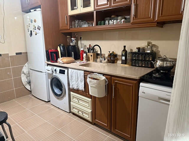 YENİGÜN MAH.ESMA HATUN CAMİİNE YAKIN SATILIK DAİRE - Görsel 6
