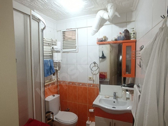 FERAH 2.KAT ÇİFT CEPHELİ BALKONLU KOMBİLİ TEMİZ DAİRE. - Görsel 10