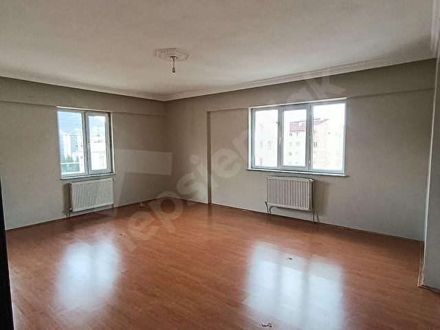 TALAS YENİDOĞAN 175 M2 3+1 KİRALIK DAİRE - Görsel 2