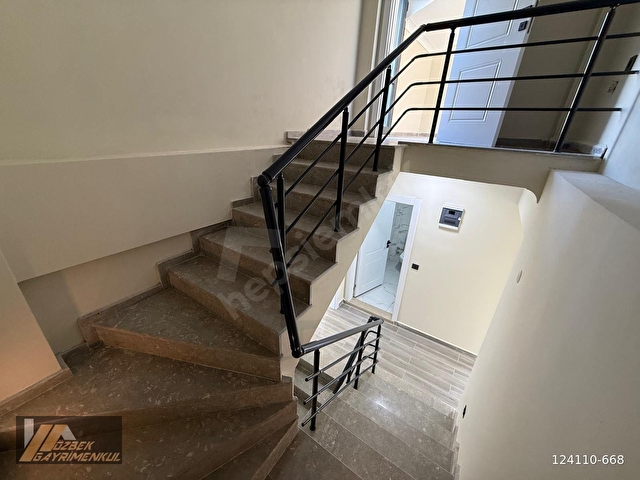 İzmir Dikili Salihlerde Denize Yakın Satılık Sıfır 5+1 Villa - Görsel 18