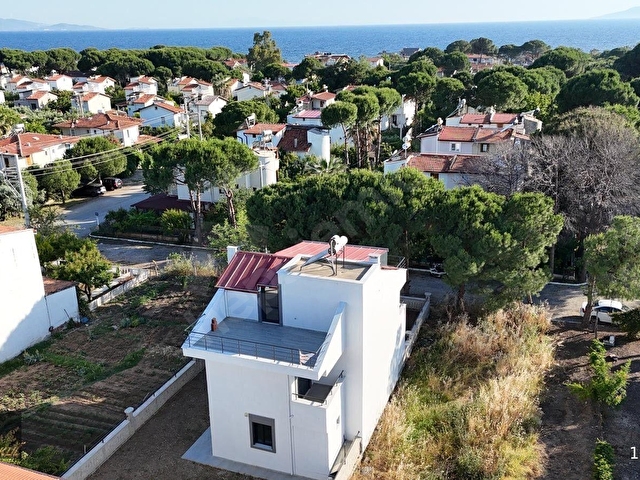 İzmir Dikili Salihlerde Denize Yakın Satılık Sıfır 5+1 Villa - Görsel 27