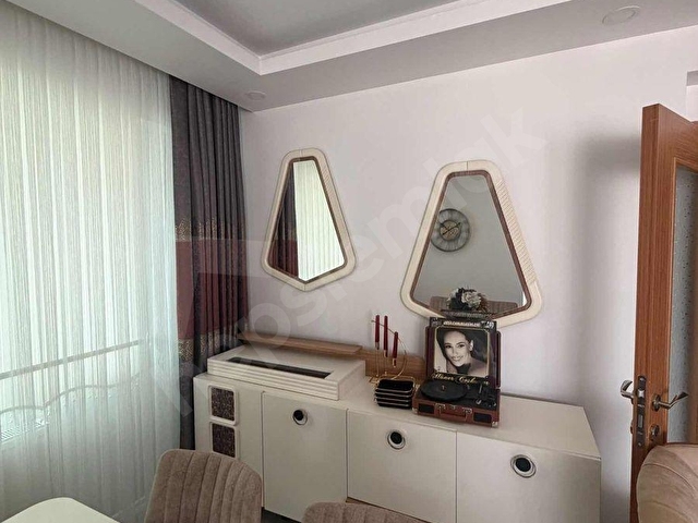 KARABÜK AYDINLIKEVLERDE SATILIK 3.5+1 LÜKS DAİRE - Görsel 5