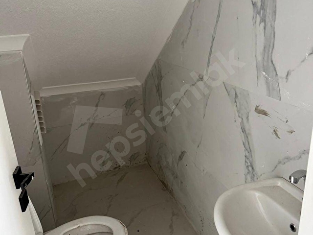 YEŞİLOVA ŞEHİR HASTANEYİNE YAKIN 3+1 TERAS KAT SATILIK DAİRE - Görsel 5