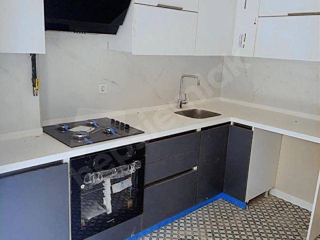 PENDİK UZMANI CEMAL KINAYDAN BATI MAH.SATILIK DAİRE - Görsel 10