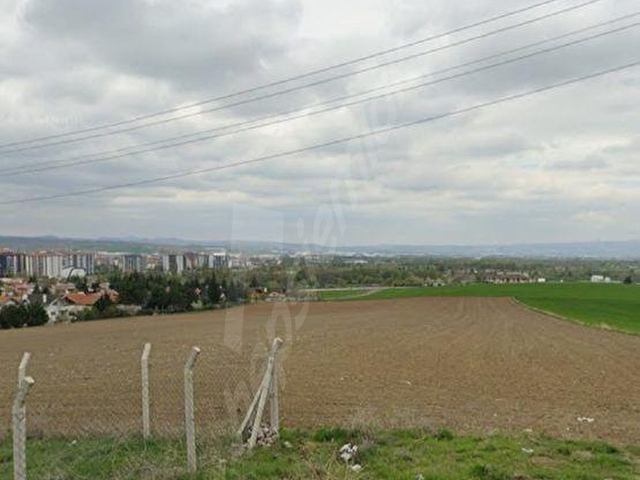 Dev Yatırımın Tam Merkezinde! Akyurt Yeşiltepe’de 2414 m² Fırsat Tarlası! 📍 - Görsel 2
