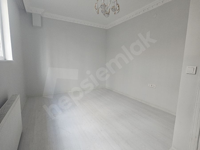 KİRALIK TEMİZ BAHÇE KATI - Görsel 5