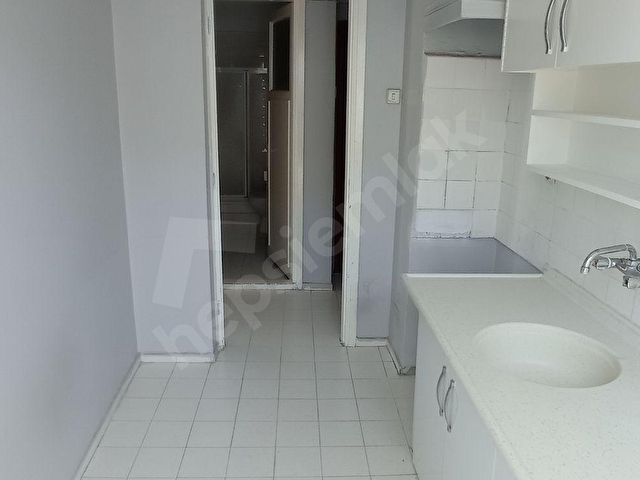 güzelyalı 40 sk son kat köşe 2+1 80 m2 DOĞALGAZ YOK - Görsel 13