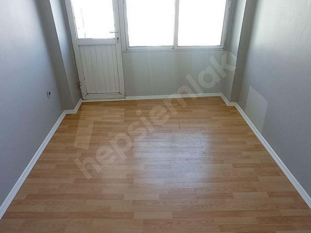 güzelyalı 40 sk son kat köşe 2+1 80 m2 DOĞALGAZ YOK - Görsel 20