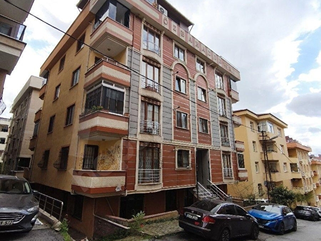 FINDIKLI MAHALLESİ HANCIOĞLU CAD. ARA KAT 106 M2 KAT MÜLKİYETLİ - Görsel 2