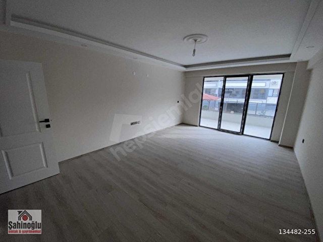 ŞAHİNOĞLU EMLAKDAN TUNA MERCAN SİTESİNDE 3+1 KİRALIK DAİRE