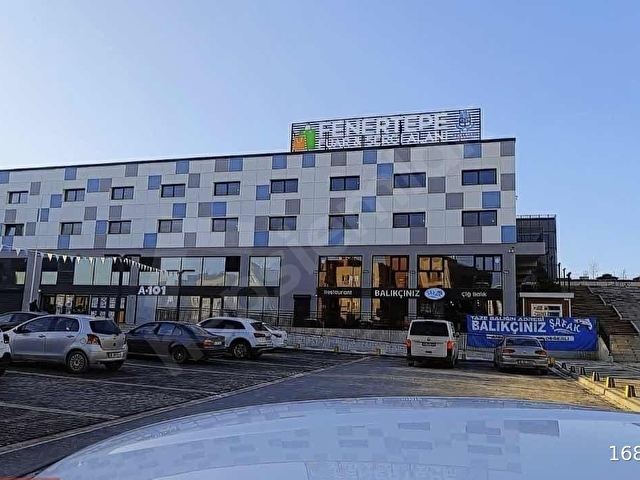 FENERTEPE KAPALI PAZARDA SATILIK CUMARTESİGÜNÜ 2 TEKSTİL TAHTASI