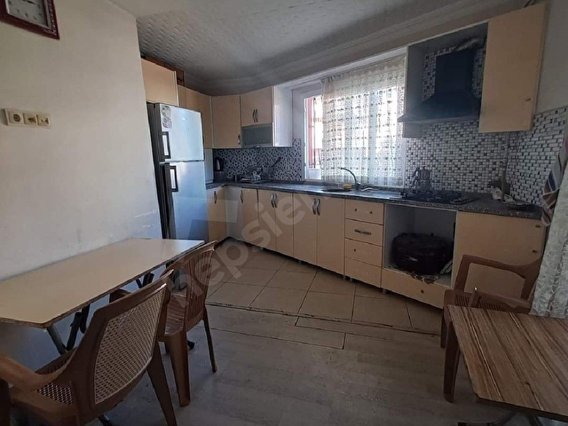 ESKİÖMERLİ MAH.YÜKSEK ZEMİN 2+1 KOMBİLİ FUL EŞYALI KİRALIK DAİRE