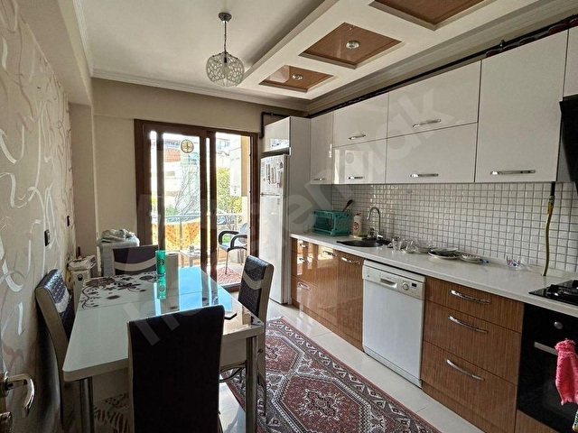 BUCA TURYAPTAN MÜKEMMEL KONUMDA ÖNÜ KAPANMAZ ARAKAT LÜX DAİRE - Görsel 18