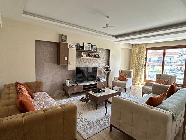 BUCA TURYAPTAN MÜKEMMEL KONUMDA ÖNÜ KAPANMAZ ARAKAT LÜX DAİRE - Görsel 14
